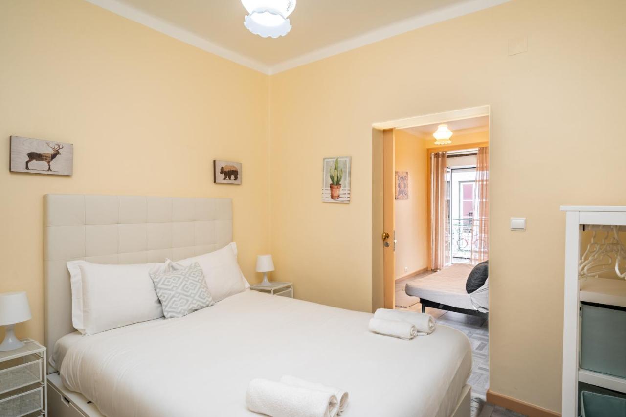 Cozy One Bedroom In Historic Location - Carmo * Lissabon